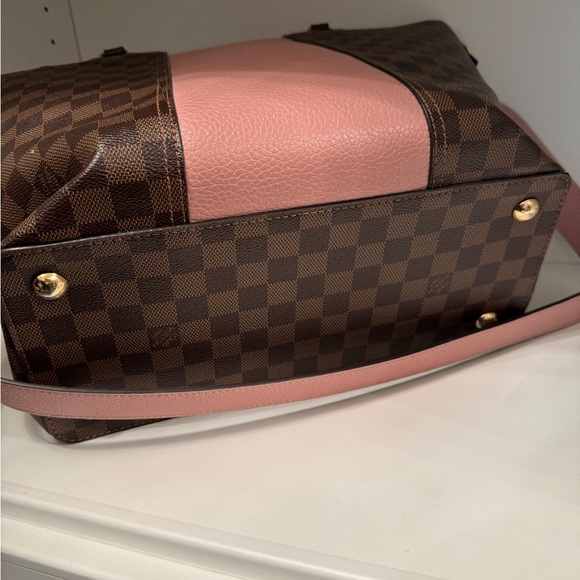Louis Vuitton bag with matching wallet - Picture 3 of 11